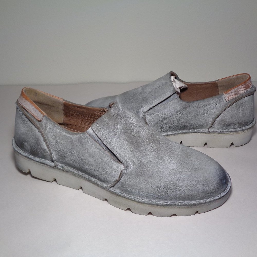 Roan Size 10 M CALON Grey White Leather New Shoes